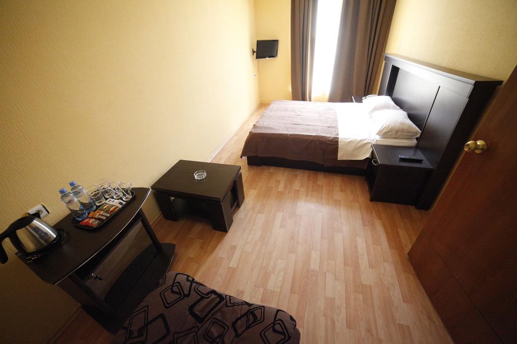 Avenue Hotel تبليسي الغرفة الصورة