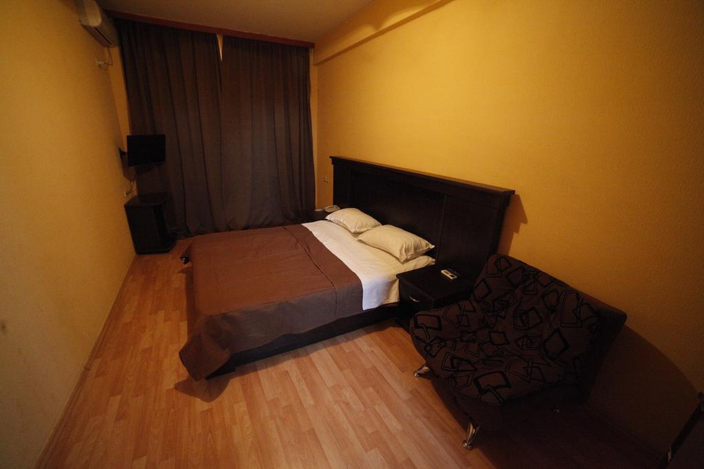 Avenue Hotel تبليسي الغرفة الصورة